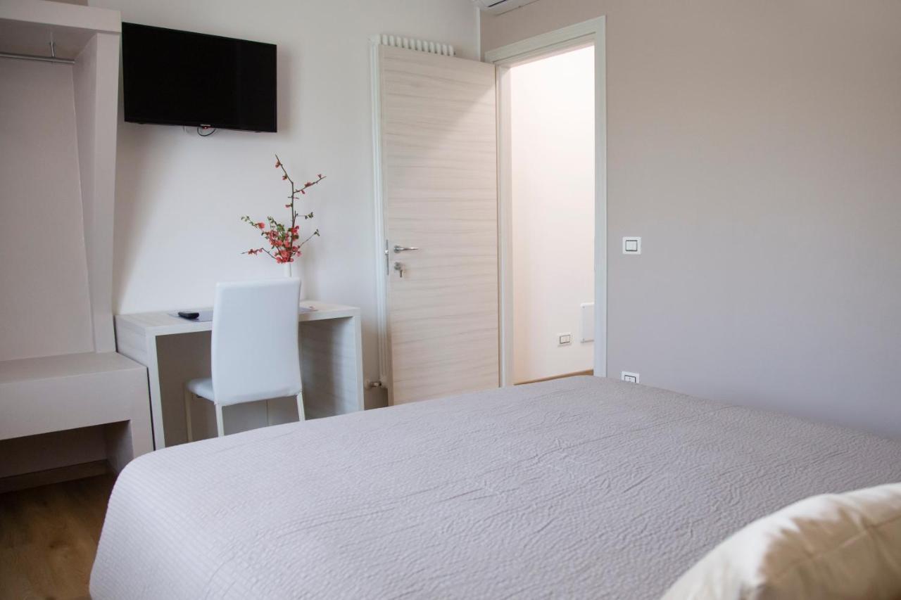 B&B Stellanova San Donnino della Nizzola Eksteriør bilde